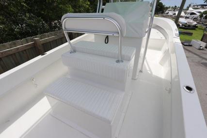 Dusky 278 Center Console