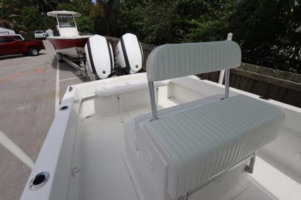 Dusky 278 Center Console