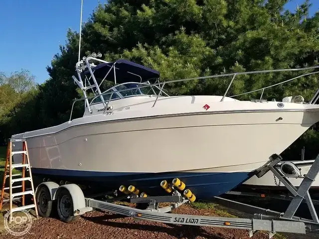 Seaswirl Striper 2600 WA