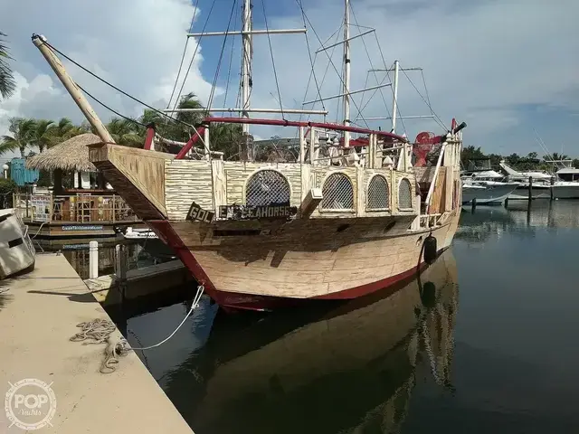 Homebuilt 35 Pirate Ship