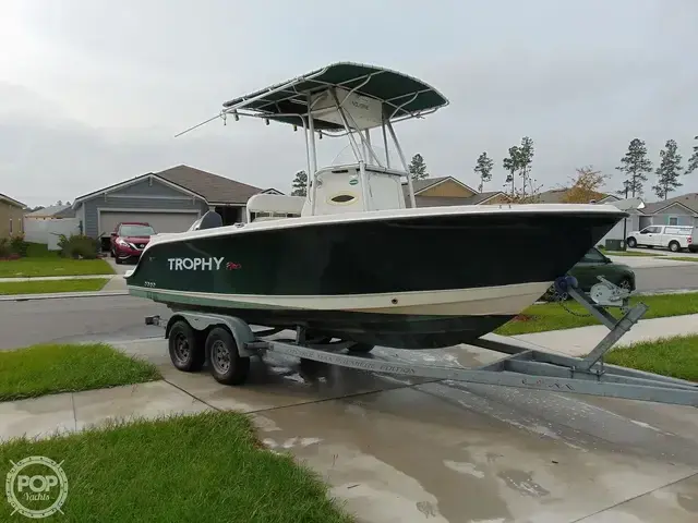 Trophy Boats Pro 2103 CC