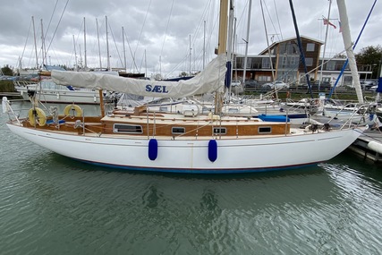 Classic Buchanan Saxon Class Sloop