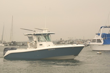 EVERGLADES BOAT 29 Center Console