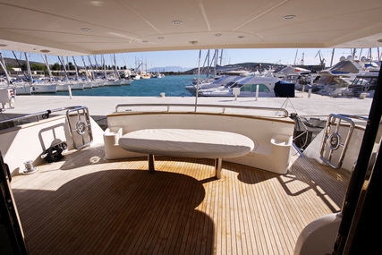 Elegance Yachts 80 New Line