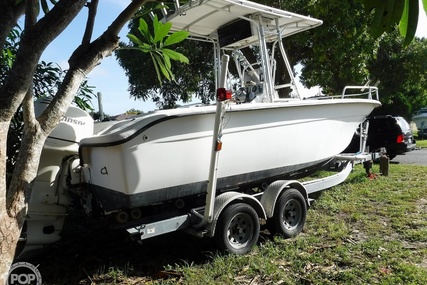 Carolina Skiff 2100 Roll Gunnel