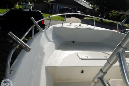 Carolina Skiff 2100 Roll Gunnel