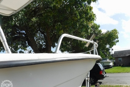 Carolina Skiff 2100 Roll Gunnel