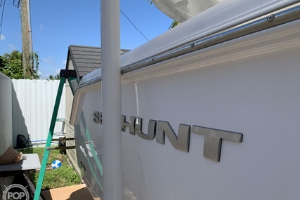 Sea Hunt Triton 260