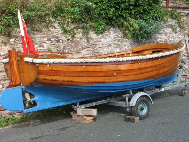 Custom Boats Salcombe River Launch