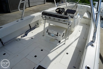 Intrepid 339 Center Console