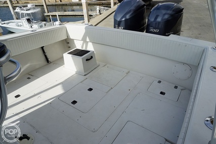 Intrepid 339 Center Console