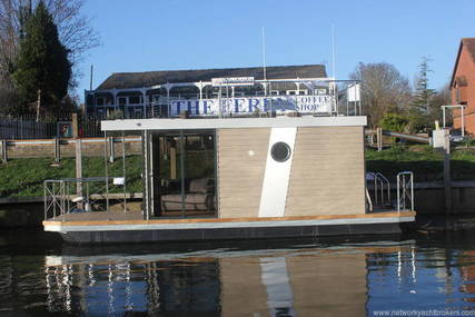 Houseboat HAUSBOOT HB300