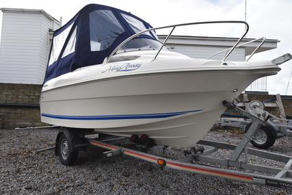 Quicksilver Activ 470 Cabin