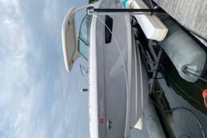 Regal 3300 Bowrider