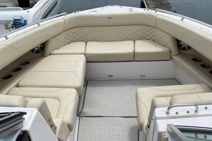 Regal 3300 Bowrider