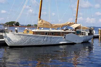 Herreshoff 47 Golden Ball