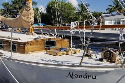 Herreshoff 47 Golden Ball