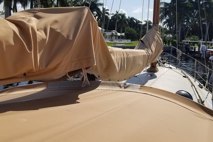 Herreshoff 47 Golden Ball