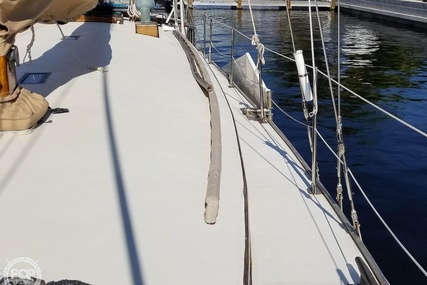 Herreshoff 47 Golden Ball