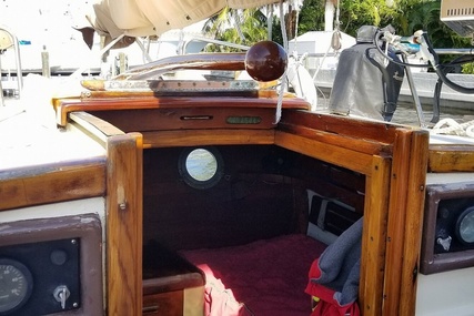 Herreshoff 47 Golden Ball