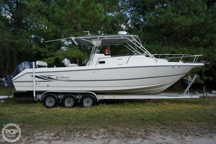 Cobia 312 Sport Cabin