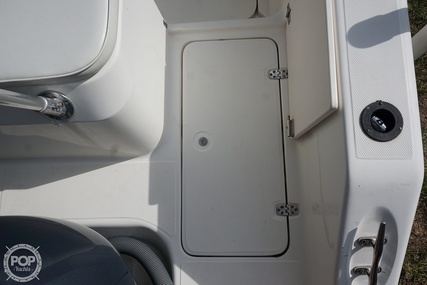 Cobia 312 Sport Cabin