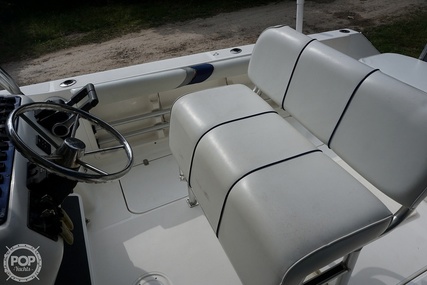 Cobia 312 Sport Cabin