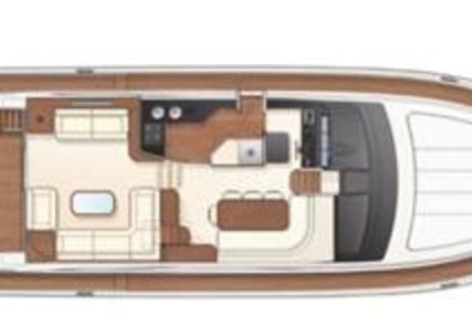 Ferretti Yachts 681