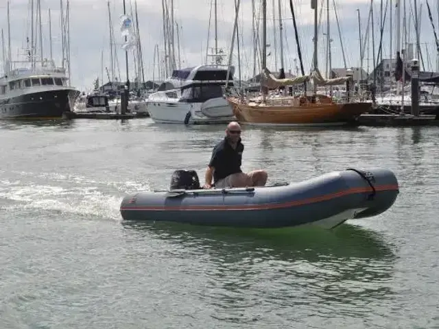 Foldable RIB 430