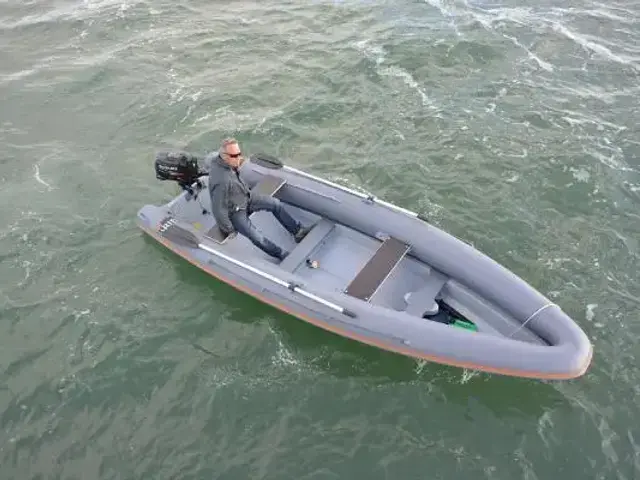 Foldable RIB 460