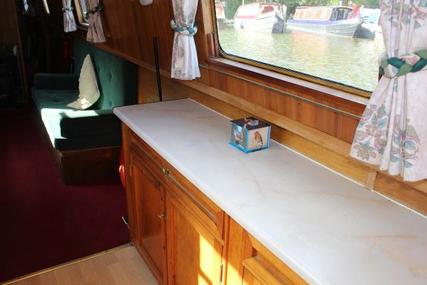 Narrowboat 50' P.M Buckle Cruiser Stern