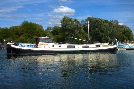 Barge boats Dutch Motor Tjalk