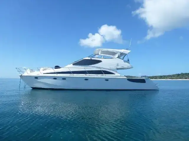 Stealth 540 Flybridge