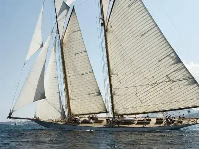 Herreshoff Classic Gaff Schooner