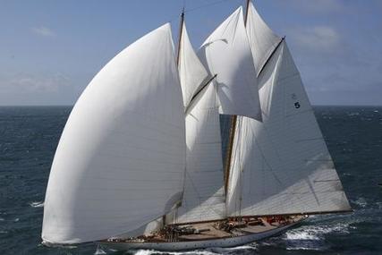 Herreshoff Classic Gaff Schooner