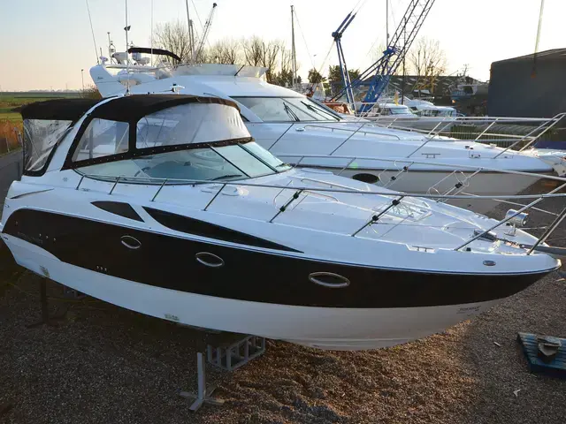 Bayliner 320