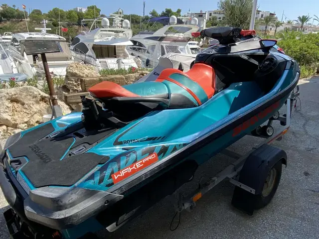 Sea Doo Wake pro 230