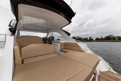 Galeon 335 Hts