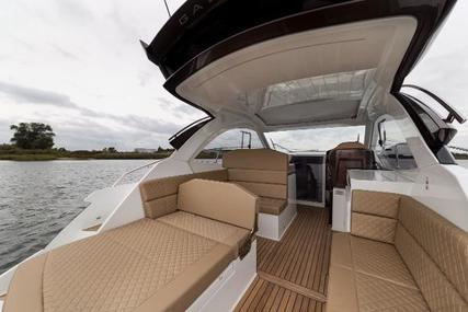 Galeon 335 Hts