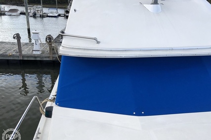 Bayliner Explorer 3270 Diesel