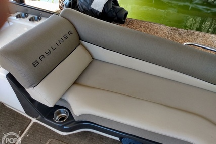 Bayliner Element Xr7