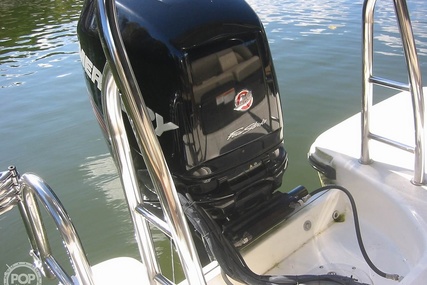 Bayliner Element Xr7