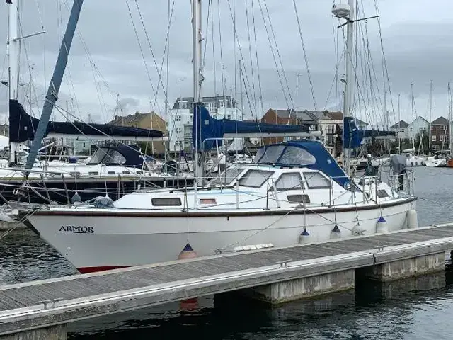 Colvic Countess 33