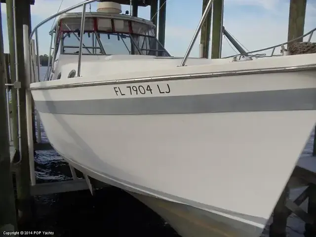 Luhrs 35 Express Cruiser