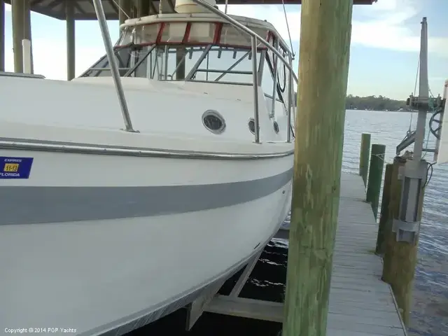 Luhrs 35 Express Cruiser