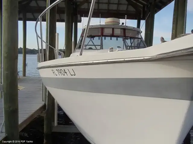 Luhrs 35 Express Cruiser