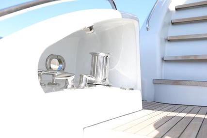 Hatteras Sky Lounge Motor Yacht