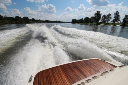 Riva 70 Dolcevita