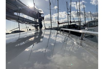 habor 620 gaff sloop