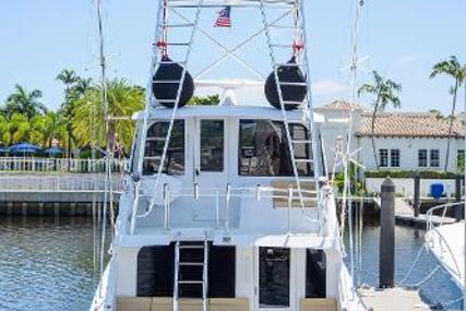 Hatteras 60 Enclosed Bridge